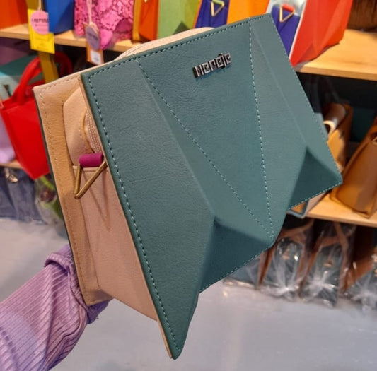 Francia Green & Beige